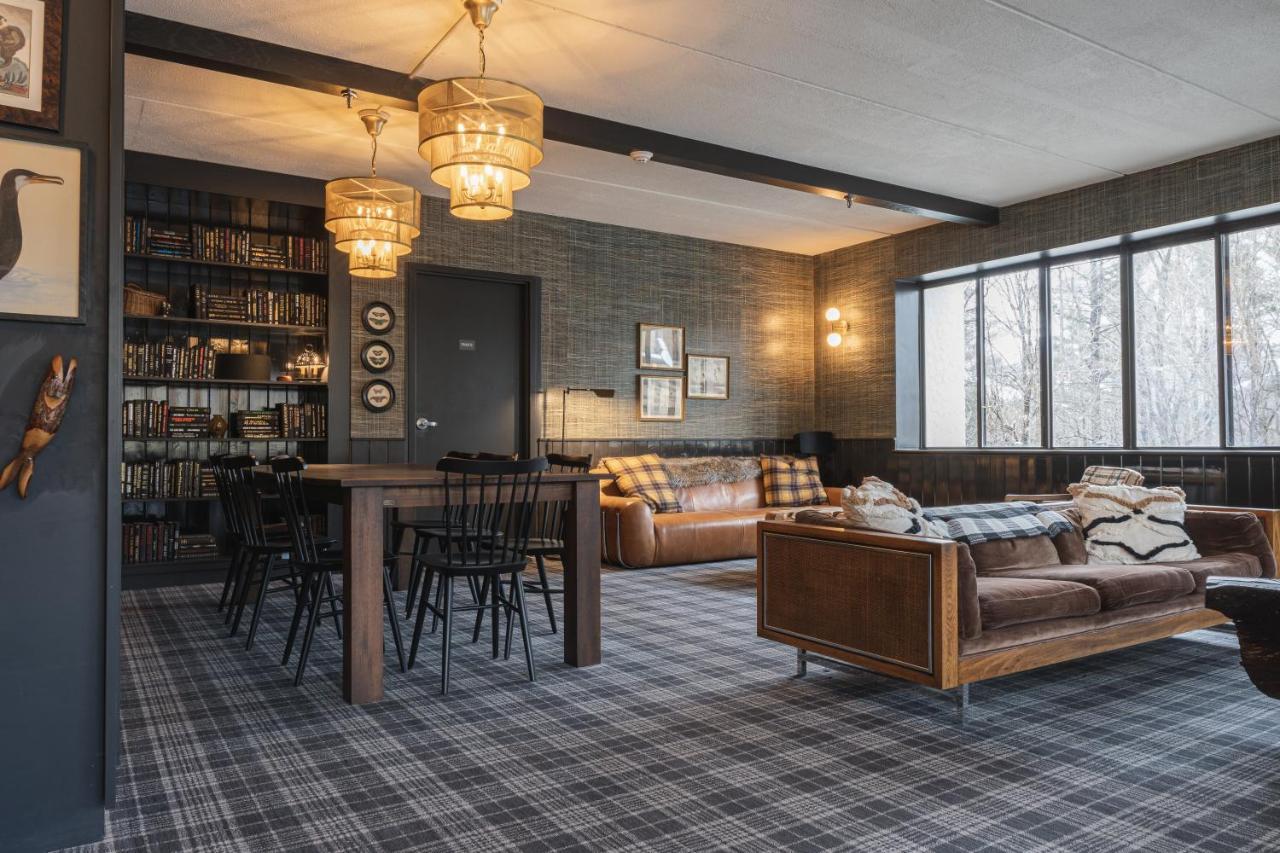Lodge, A Bluebird By Lark Hotel 4*