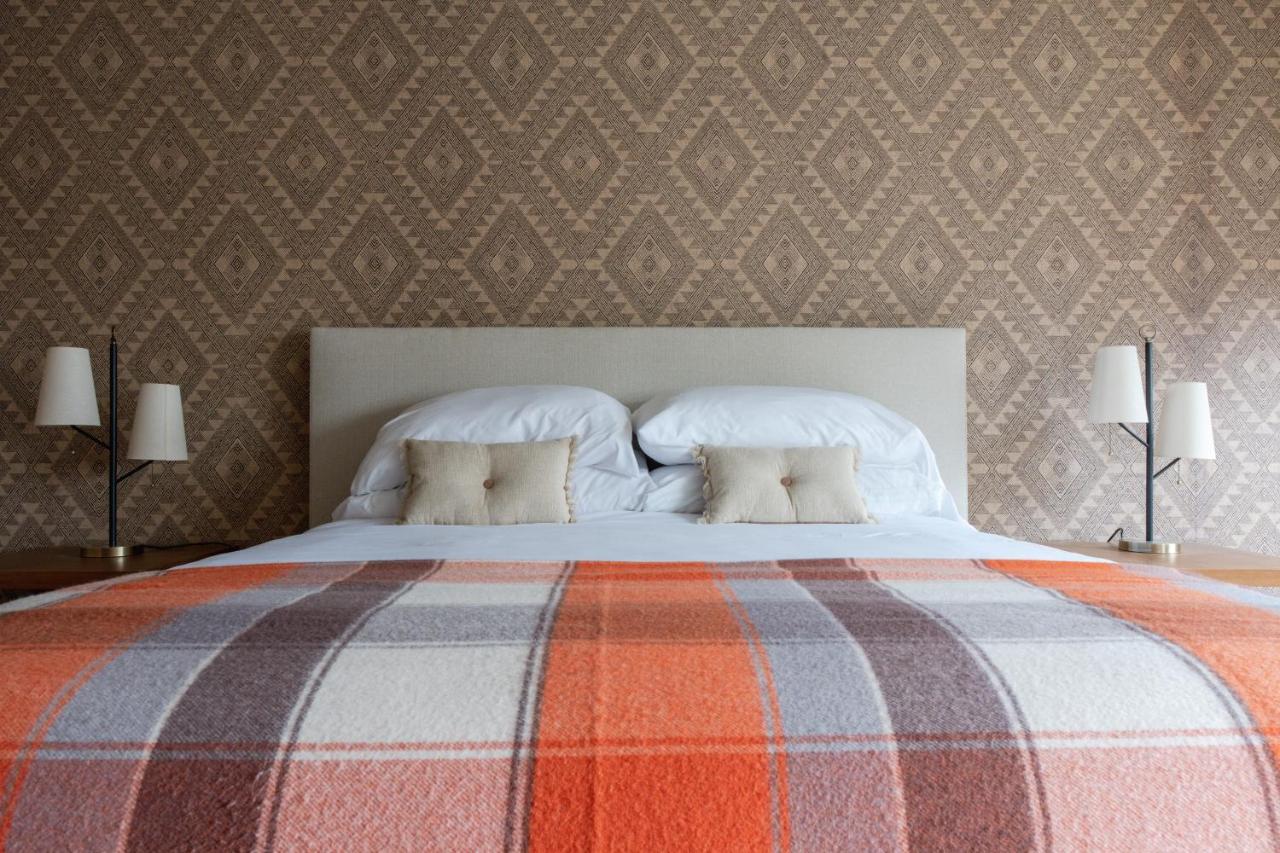 Hotel Lodge, A Bluebird By Lark 4*